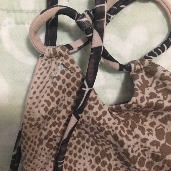 Acacia Top ❗️SOLD❗️ - Picture 4 of 5